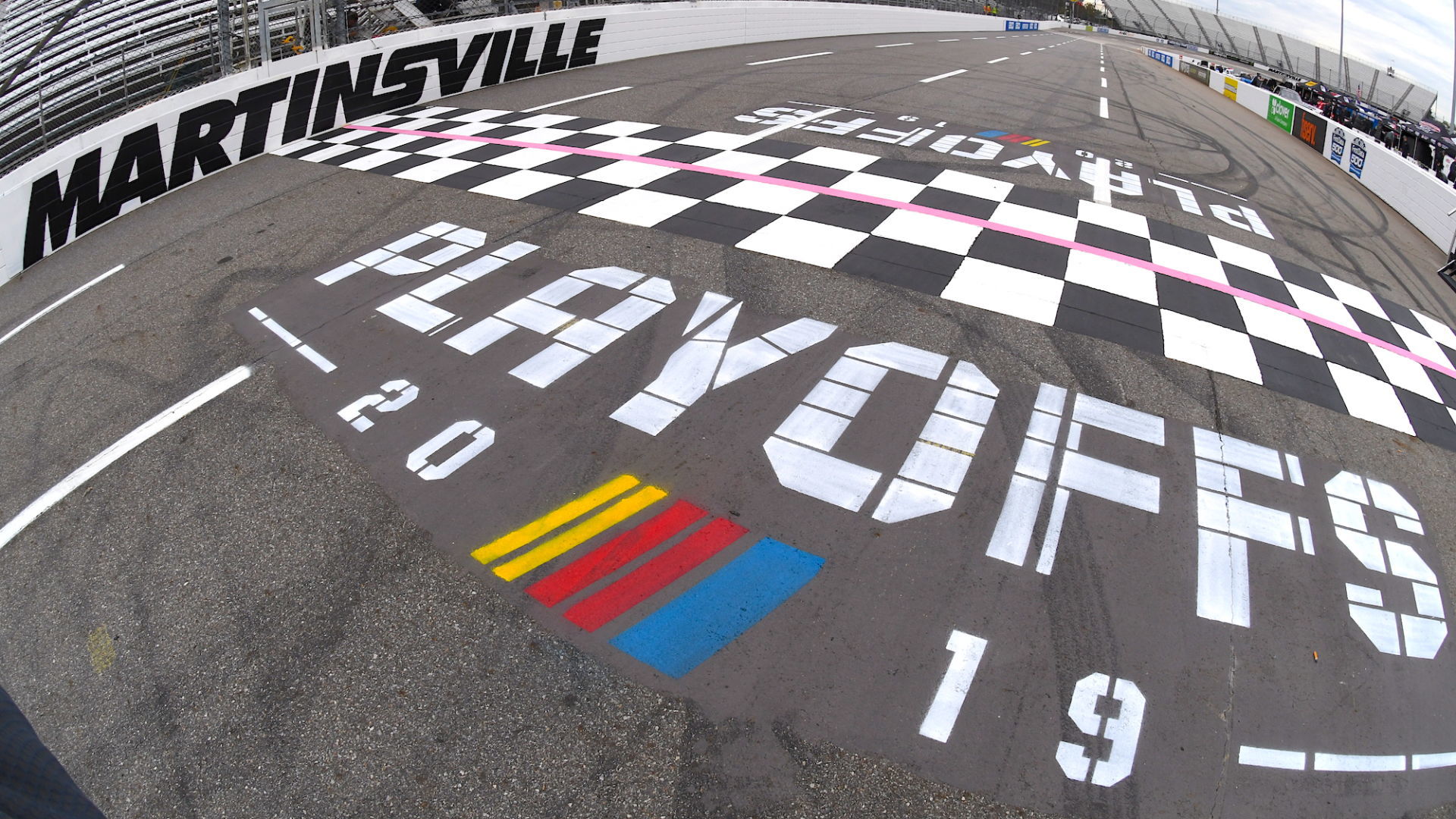 Martinsville Truck Race_line